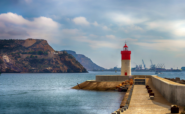 Rojdestvo qal'asi va dengiz chiroqi - Cartagena | Secret World Trip Planner