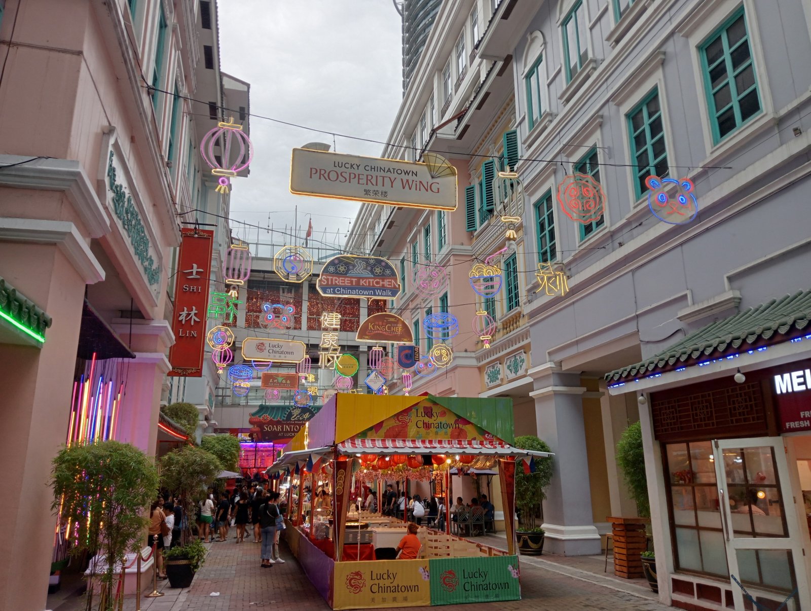 Binondo, the World’s Oldest Chinatown - Manila | Secret World Trip Planner