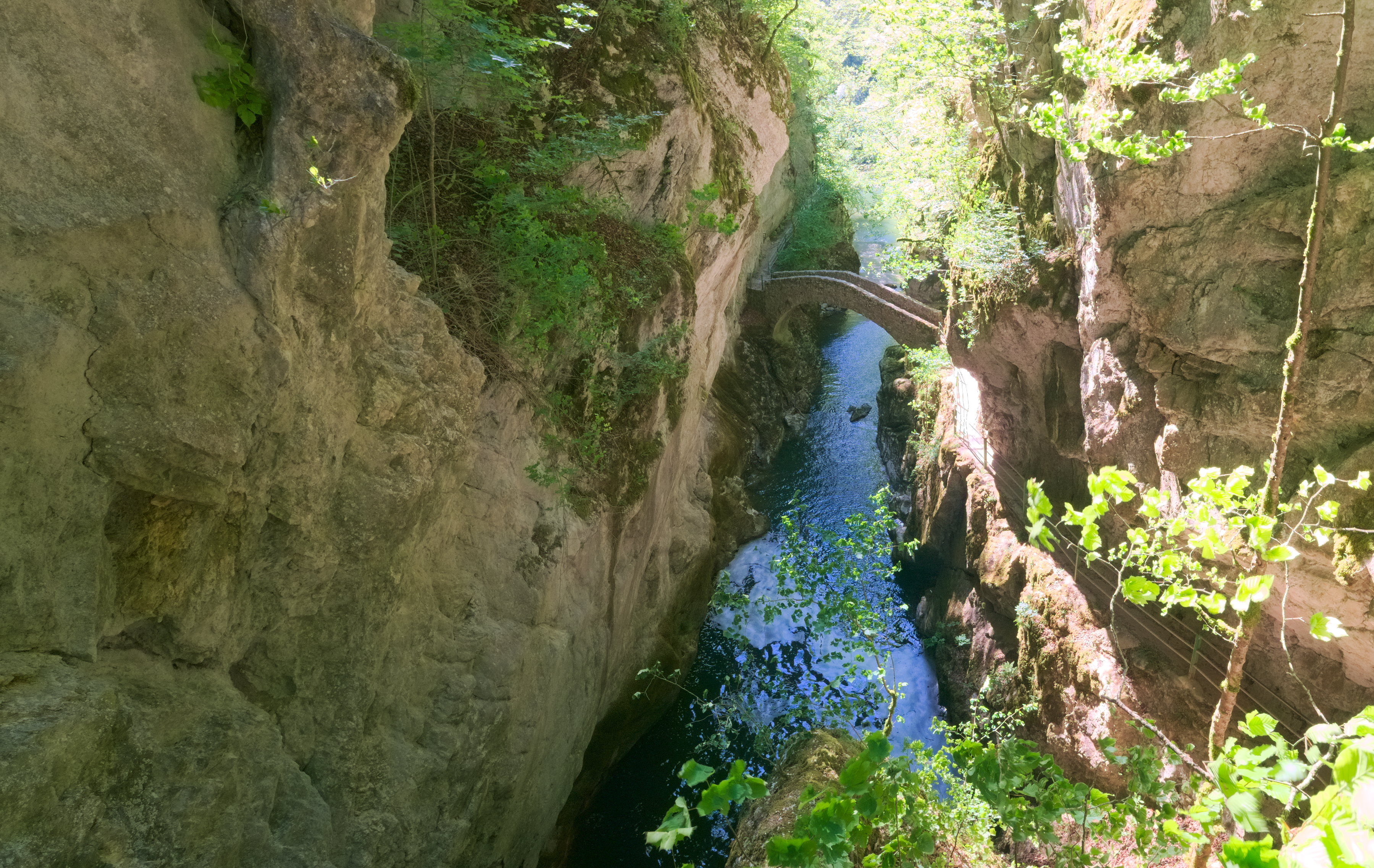 Le gole dell'Areuse, un luogo da favola - Brot-Dessous | Secret World Trip Planner