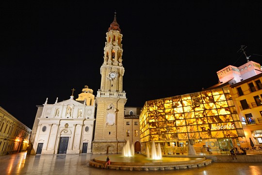 Saragozadagi Salvador sobori - Zaragoza | Secret World Trip Planner
