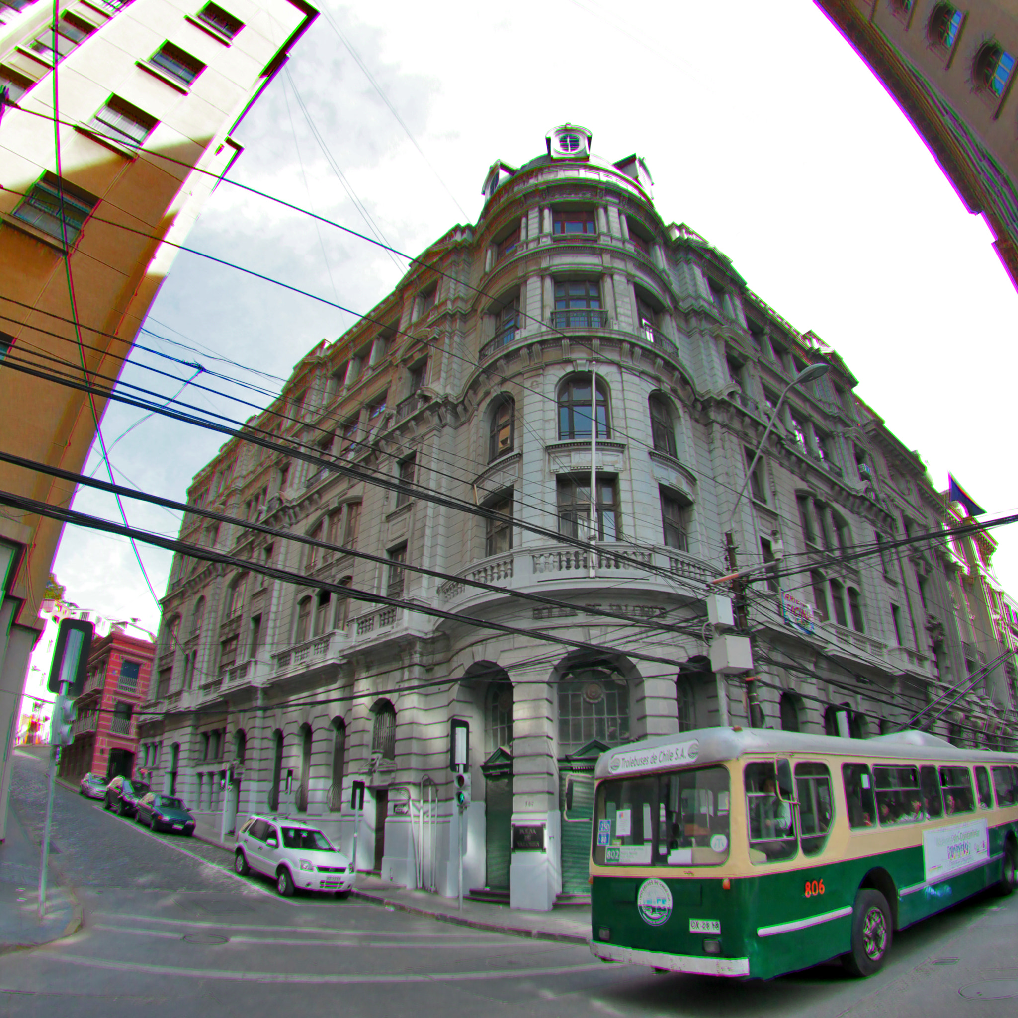 Chile | In a word, Valparaíso is colorful  - Valparaíso | Secret World Trip Planner