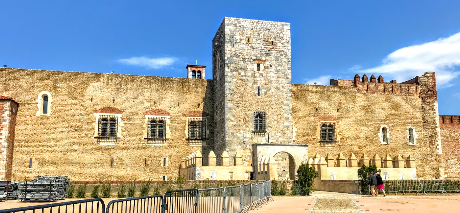 Kongernes palads på Mallorca - Perpignan | Secret World Trip Planner