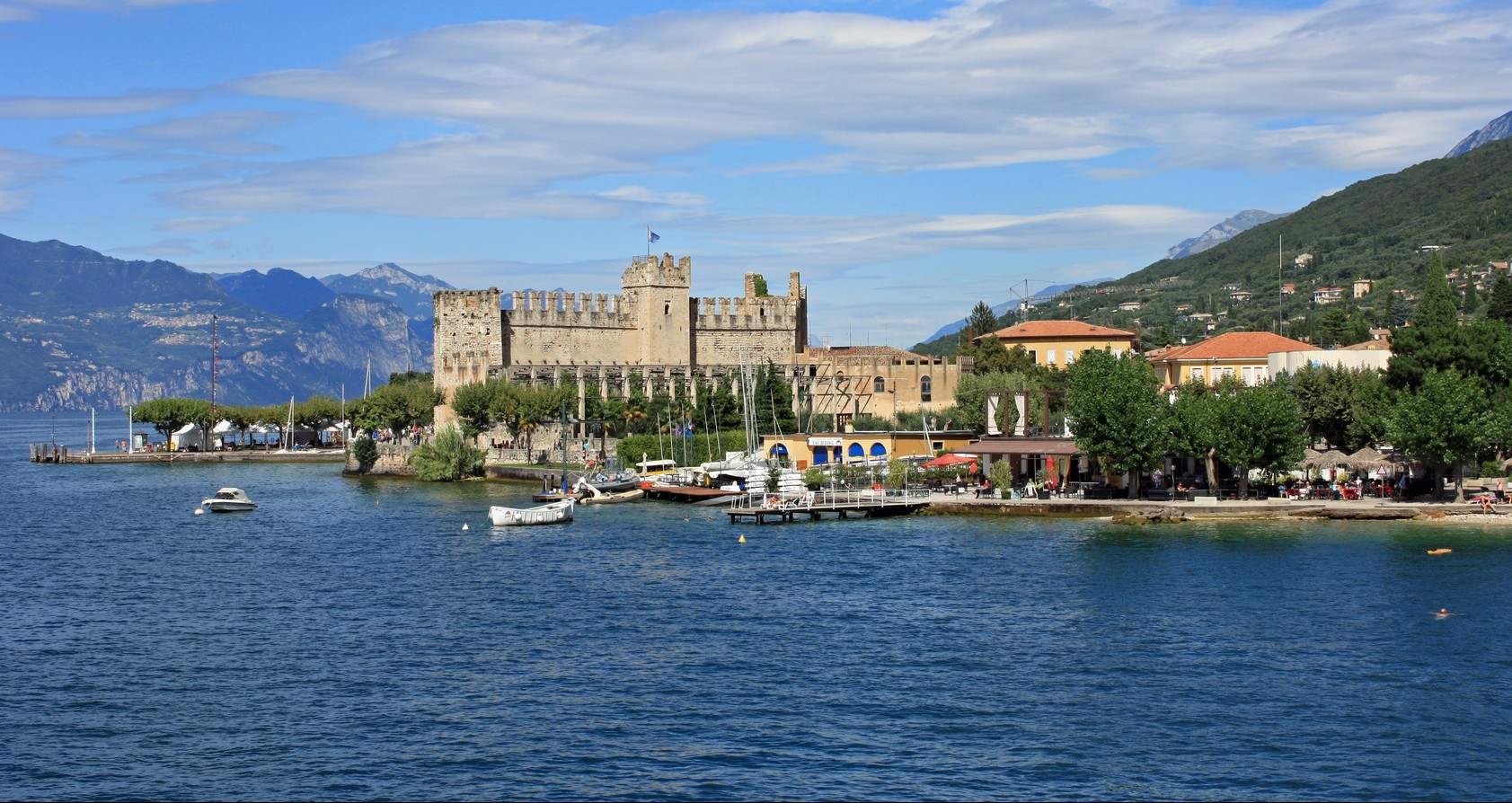 Kule Benaco - Torri del Benaco | Secret World Trip Planner