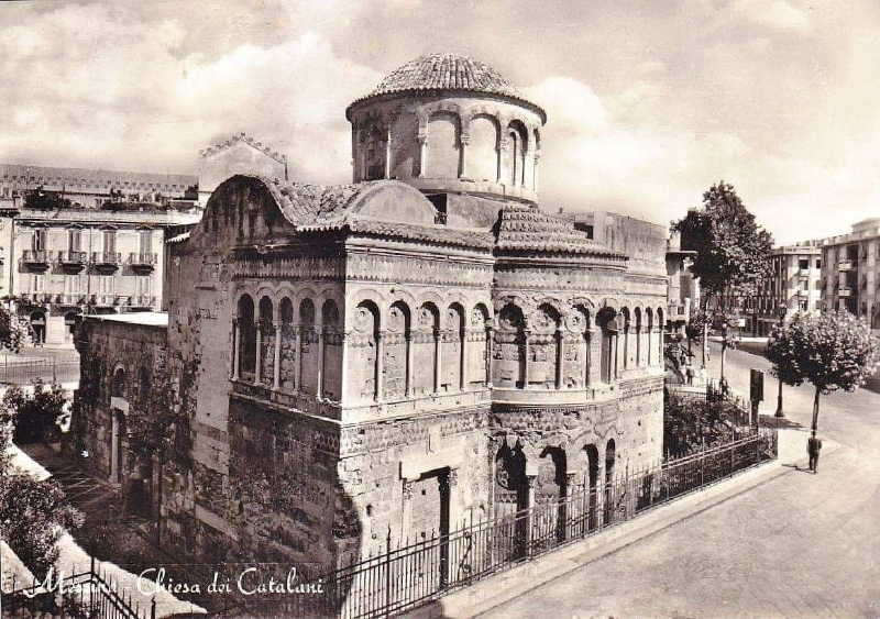 Catalanernes kirke - Messina | Secret World Trip Planner