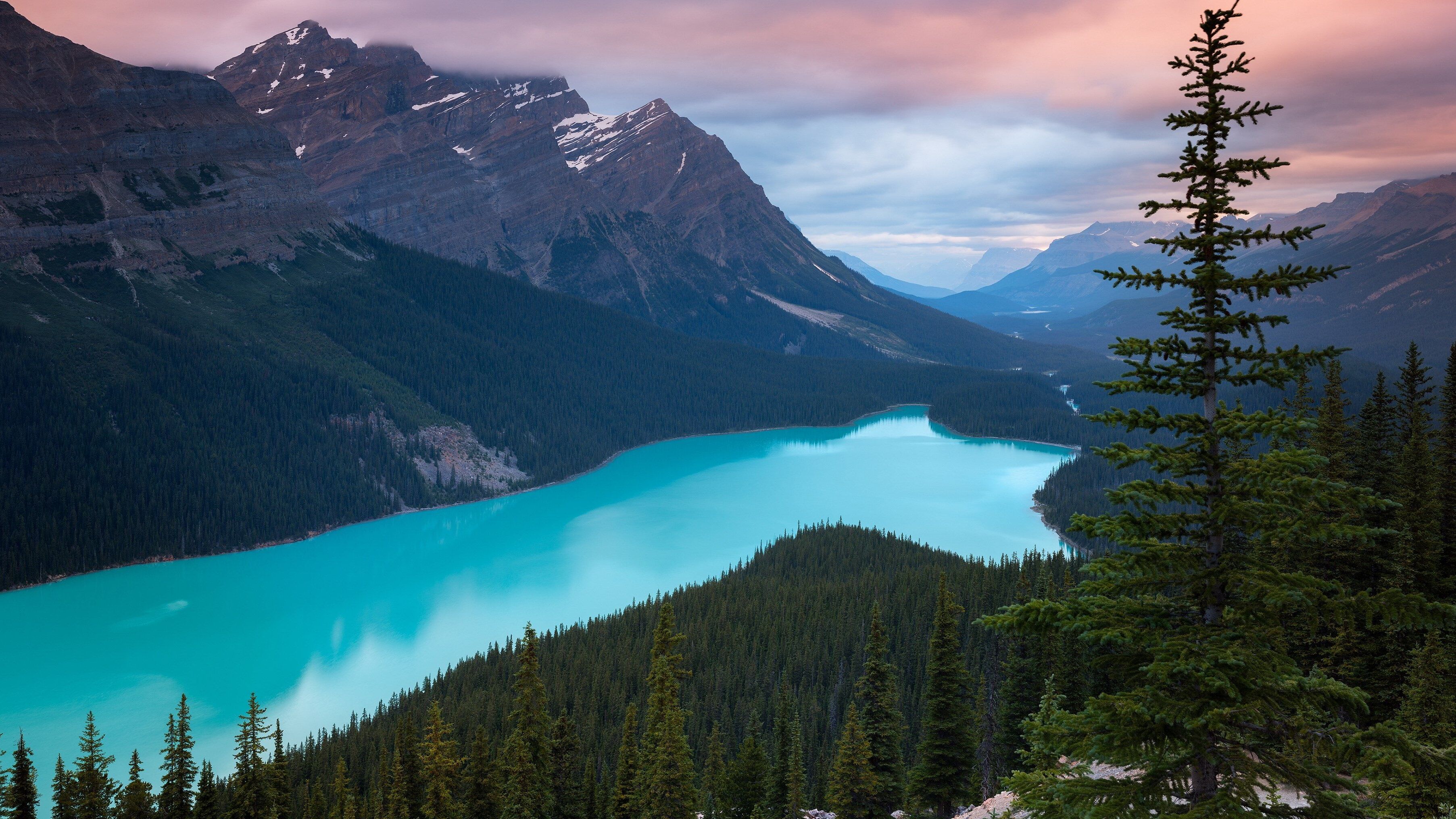 Canada: Lake Peyto, a wonder of nature — Improvement District No. 9