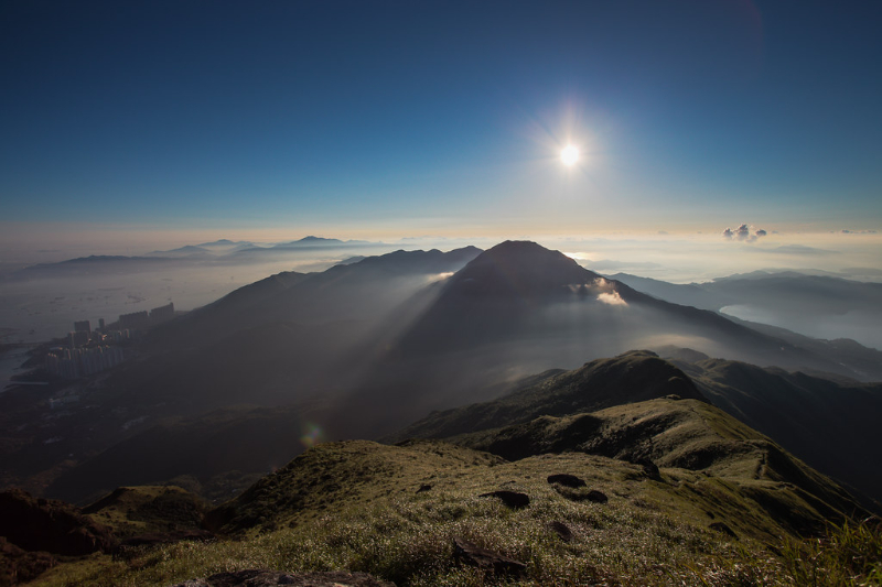 Camiña ata o Pico Lantau - Lantau Peak | Secret World Trip Planner