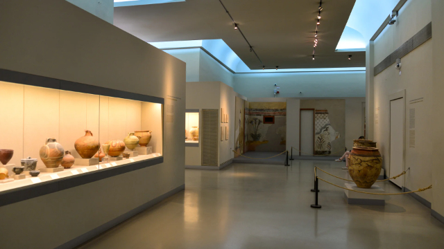 Museum Thera Prasejarah - Fira | Secret World Trip Planner