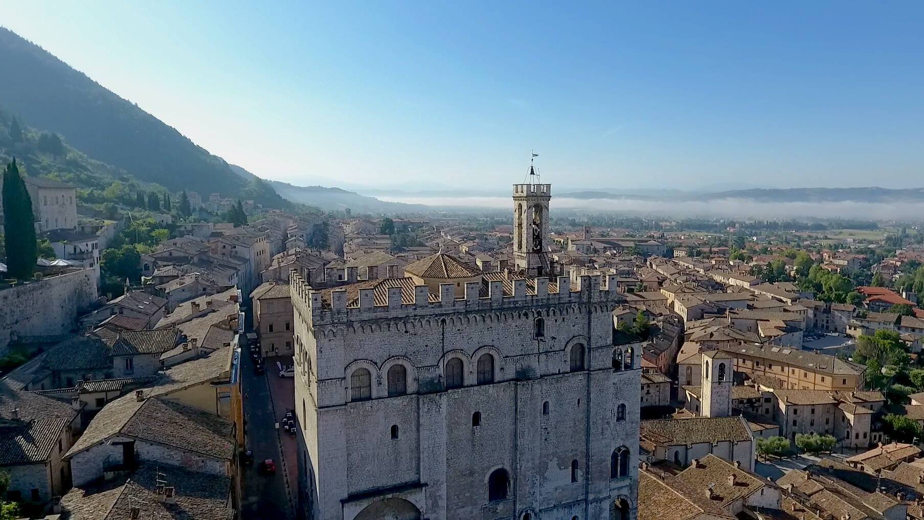 Gubbio je starodavno mesto Umbrija. - Gubbio | Secret World Trip Planner