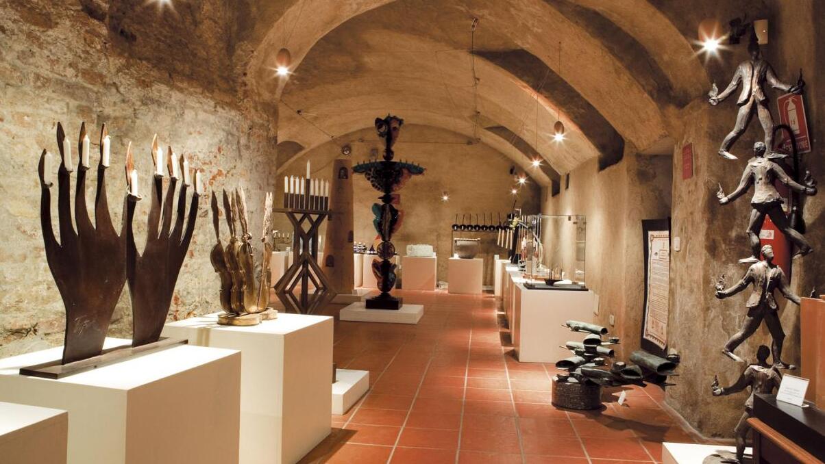 Museum Seni Yahudi dan sejarah kuno - Casale Monferrato | Secret World Trip Planner