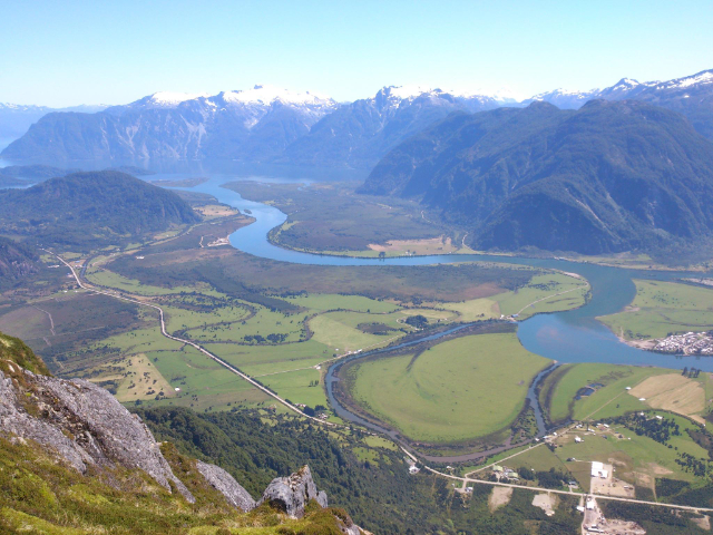 პუერტო აისენი - Puerto Aysén | Secret World Trip Planner