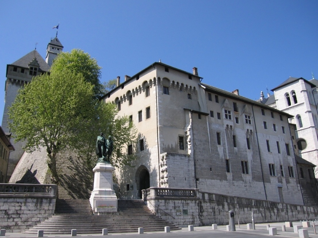 Chambéry, a touch of Italy in France - Chambéry | Secret World Trip Planner
