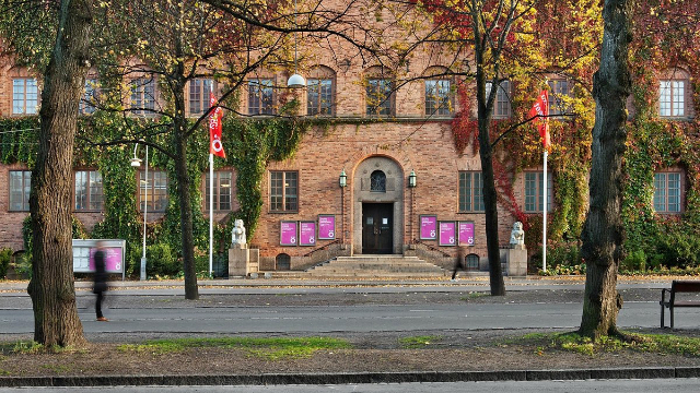 Röhsska Múzeum - Vasagatan 39 | Secret World Trip Planner