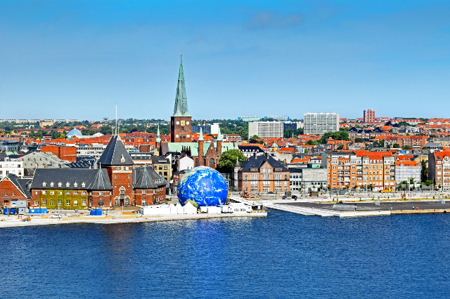 کلیسای جامع آرهوس - Aarhus | Secret World Trip Planner