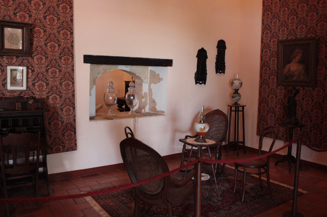 રોસ્ટિંગ હાઉસ - Santo Domingo | Secret World Trip Planner