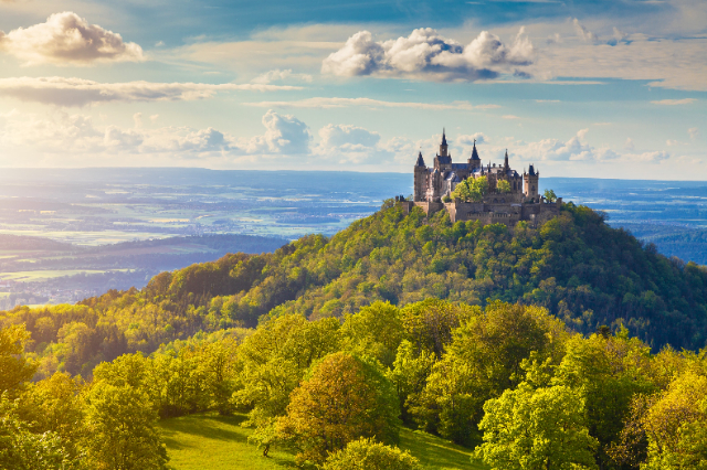 Ngome ya Hohenzollern - Burg Hohenzollern | Secret World Trip Planner