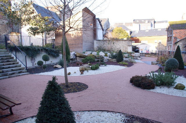 Il Jardin du Tripot - Honfleur | Secret World Trip Planner