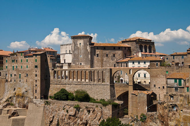 പിറ്റിഗ്ലിയാനോ - ചെറിയ ജറുസലേം - Pitigliano | Secret World Trip Planner
