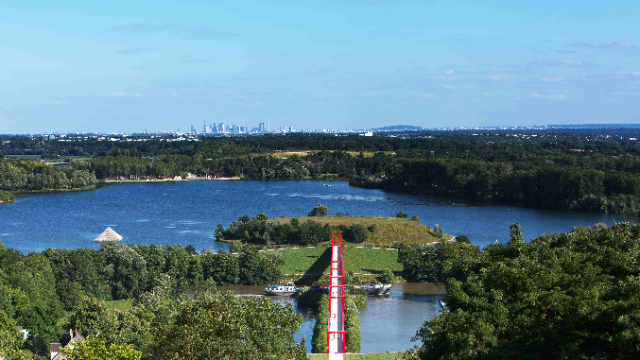 Eixo Maior - Cergy | Secret World Trip Planner