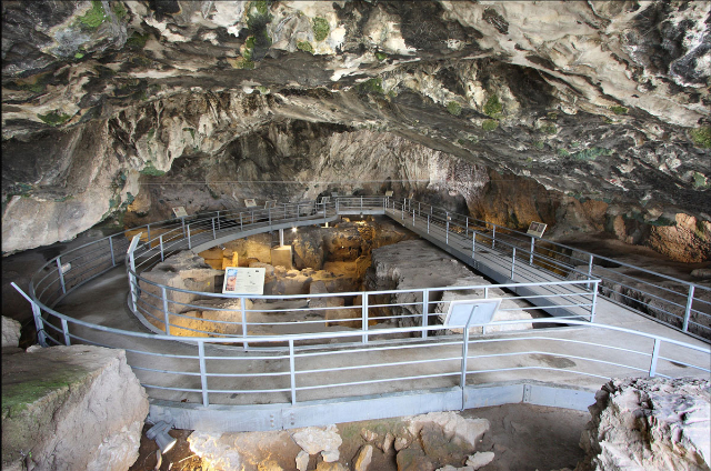 Gruta de Theopetra - Vasiliki | Secret World Trip Planner