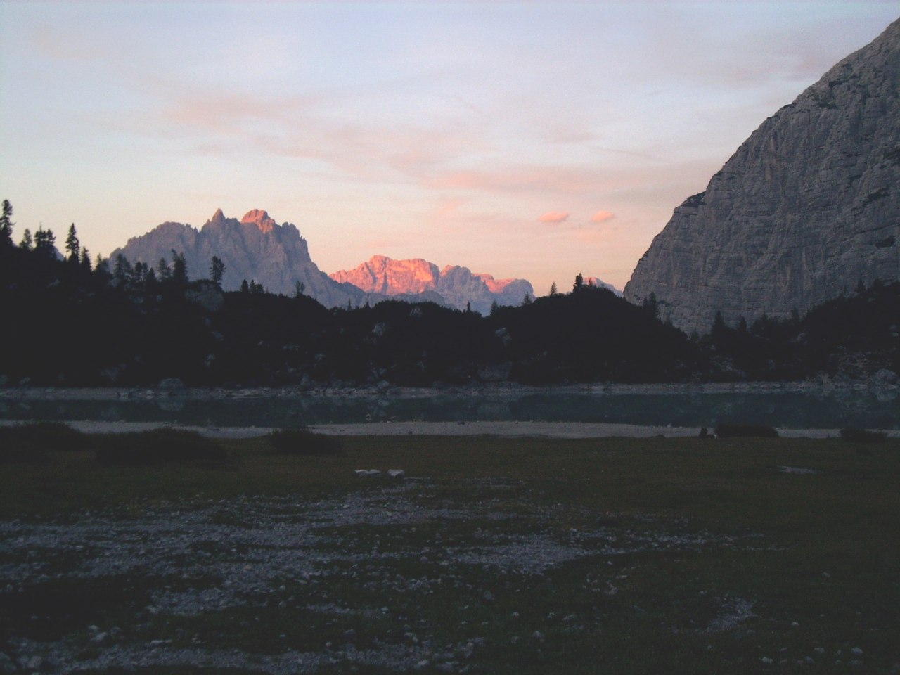 白云岩：Sorapiss集团 - Gruppo del Sorapiss | Secret World Trip Planner