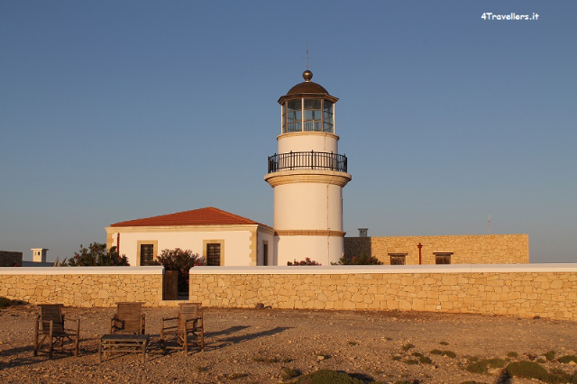 Phare de Gavdos - Kastri | Secret World Trip Planner