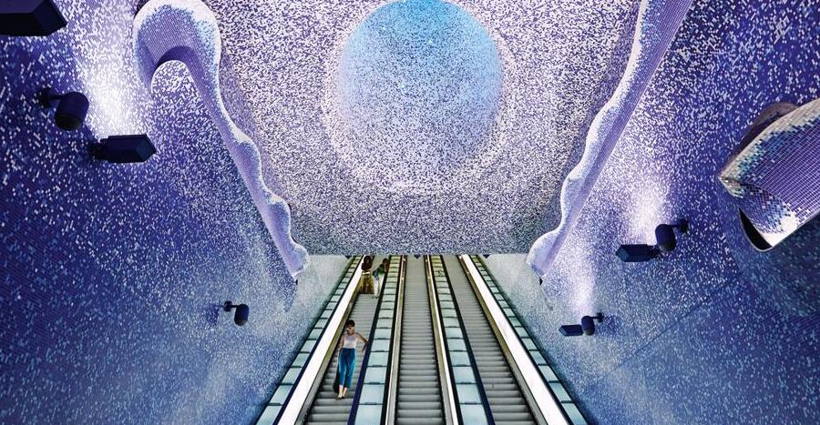 Metro paling indah di Eropa - Napoli | Secret World Trip Planner