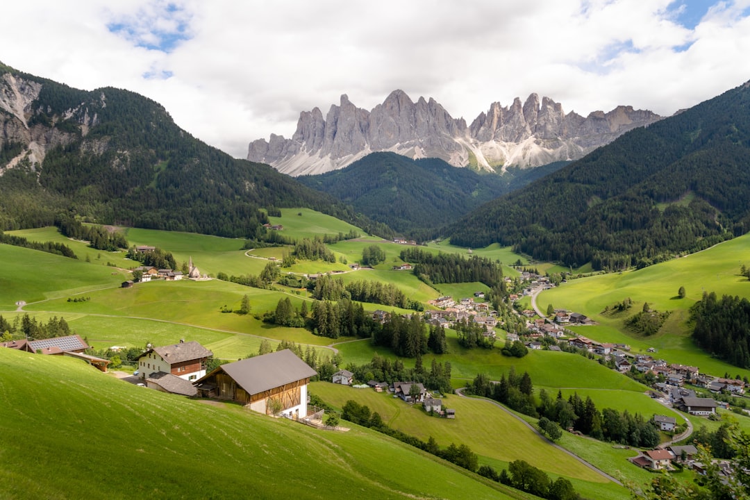 Santa Maddalena, paradise i na sléibhte - Santa Magdalena | Secret World Trip Planner