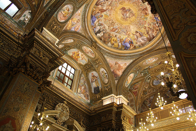 Salerno: San Giorgio kirik - Salerno | Secret World Trip Planner