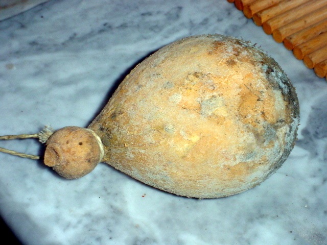 Caciocavallo irpino grotta Di - Montella | Secret World Trip Planner