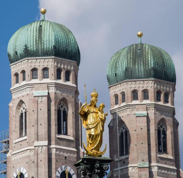 Katedrála sv. Marie - München | Secret World Trip Planner