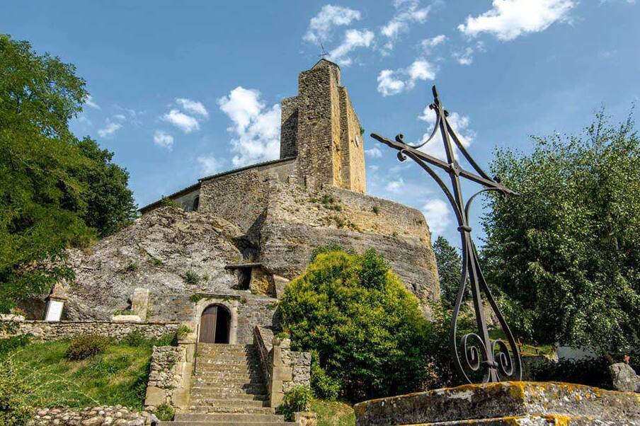Kisha E Notre-Dame vals - Vals-les-Bains | Secret World Trip Planner
