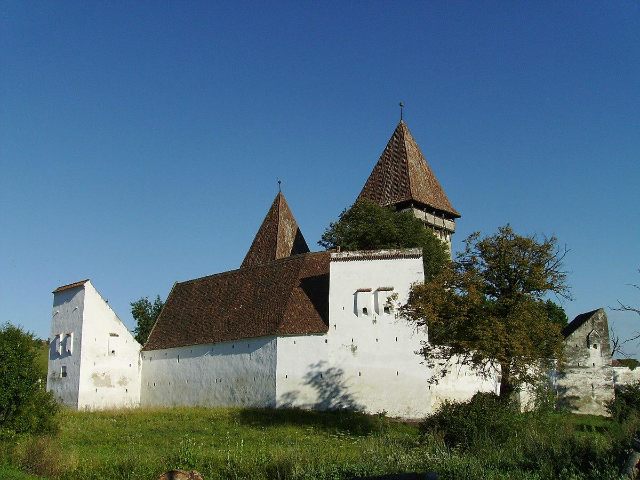 الكنيسة المحصنة في ديلو فروموس - Dealu Frumos | Secret World Trip Planner