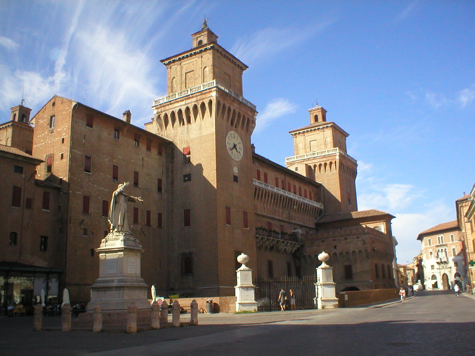 فرارا - Ferrara | Secret World Trip Planner