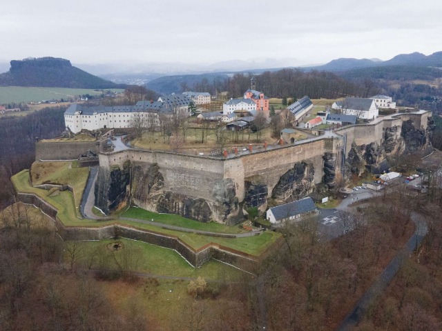 Kalaja e Königsburg - Königstein im Taunus | Secret World Trip Planner