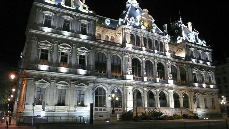 لیون: محل کے اسٹاک ایکسچینج - Lyon | Secret World Trip Planner