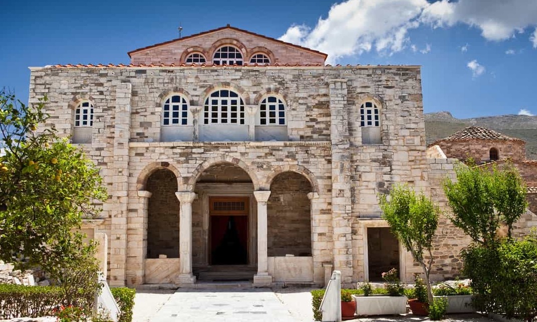 La chiesa di Paroikia, la Santa Sofia dell'Egeo — Paros
