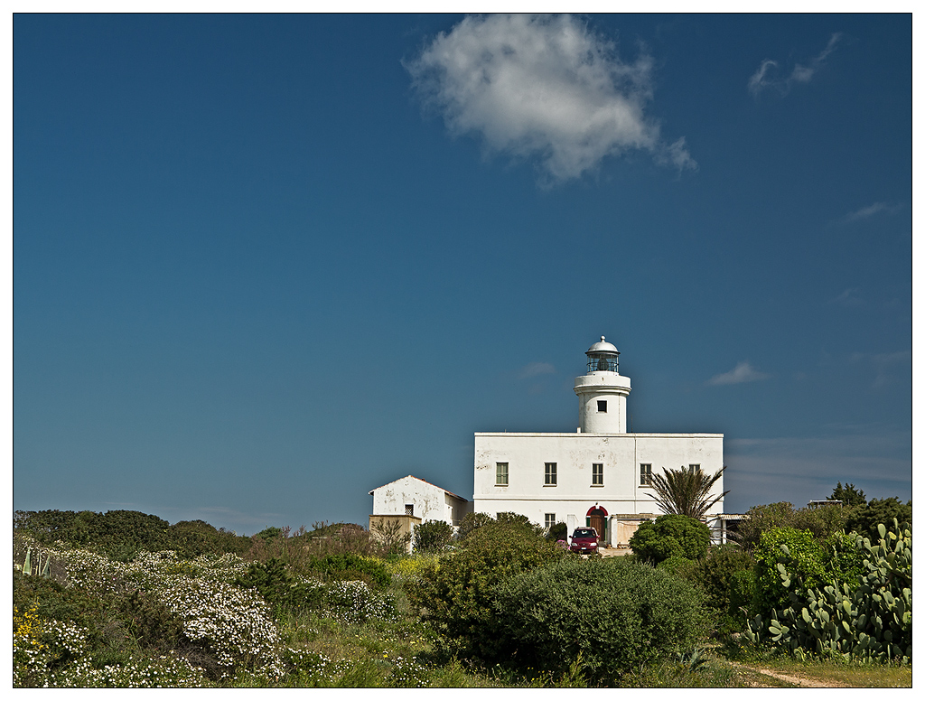 El Faro del Cabo de Hierro - Capo Ferro | Secret World Trip Planner