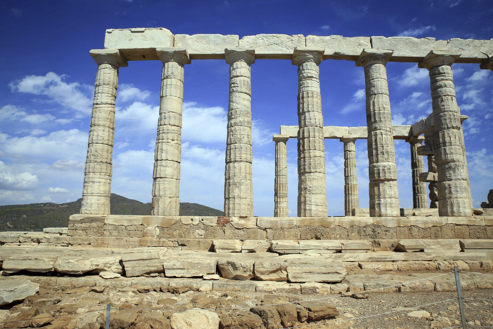 Chrám Poseidona v Sounionu - Sounio | Secret World Trip Planner