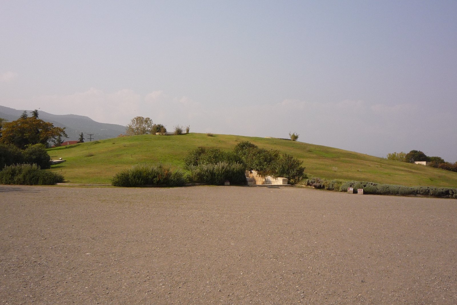 De spiegel van Eros in Vergina - Verghina | Secret World Trip Planner