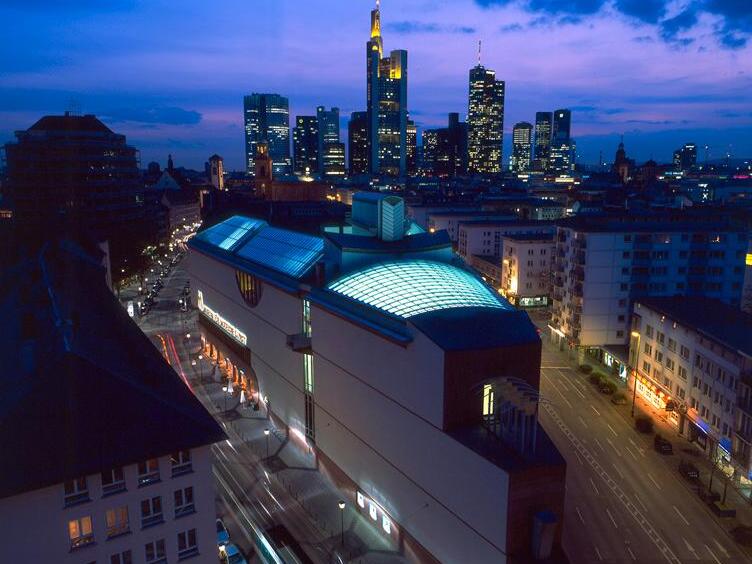 Museum für Moderne Kunst (Museum för Modern konst) - Frankfurt am Main | Secret World Trip Planner