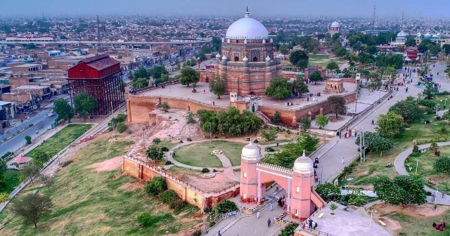 Fort Kohna Qasim Garden - Multan | Secret World Trip Planner