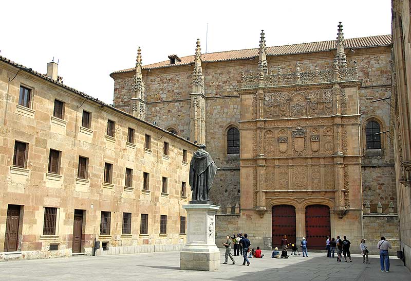 Unibertsitatean - Salamanca | Secret World Trip Planner