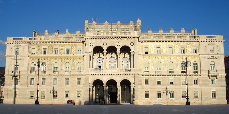 সরকারি প্রাসাদ - Trieste | Secret World Trip Planner