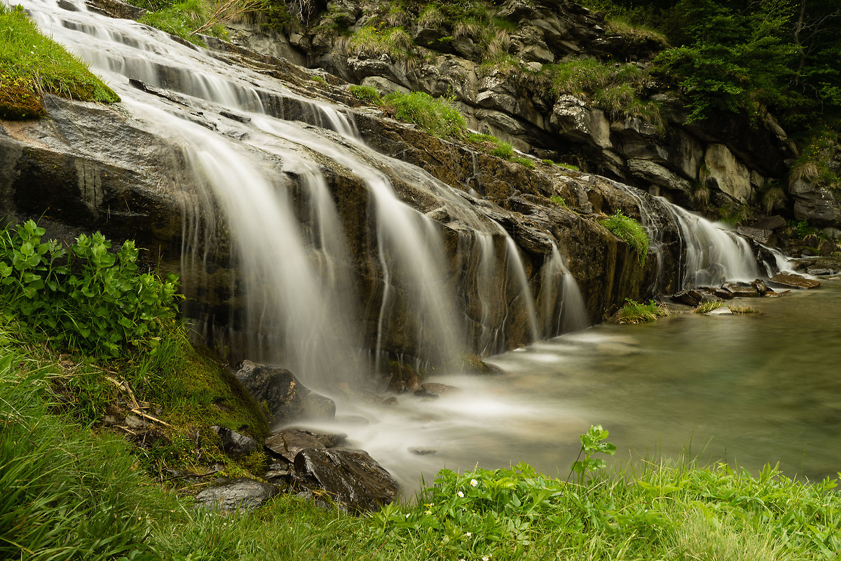 Долина 100 водоспадів - Cesacastina | Secret World Trip Planner