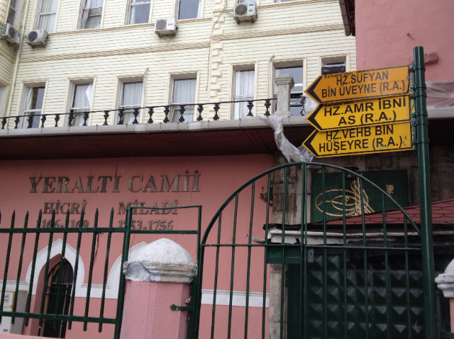 Yeralti Camii, de ondergrondse moskee - Kemankeş Cd. No:23 | Secret World Trip Planner
