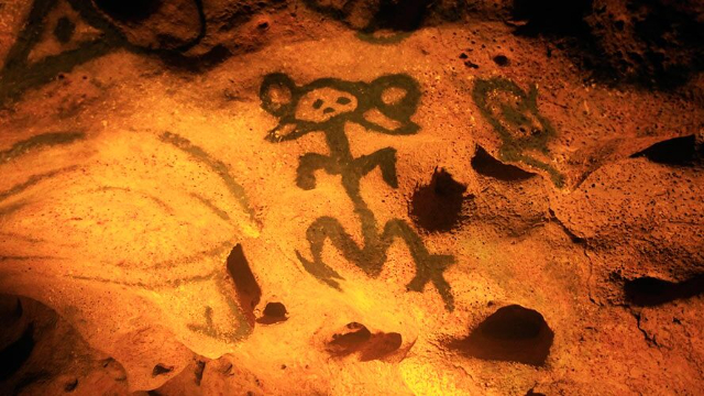 Cova das Marabillas - La Caña | Secret World Trip Planner