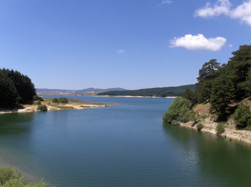 Lawa ng Cecita - Lago di Cecita | Secret World Trip Planner