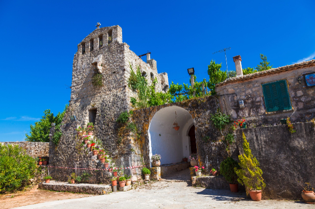 Zakintos'un Ruhunu Keşfetmek: Anafonitria Manastırı - Anafonitria monastery | Secret World Trip Planner