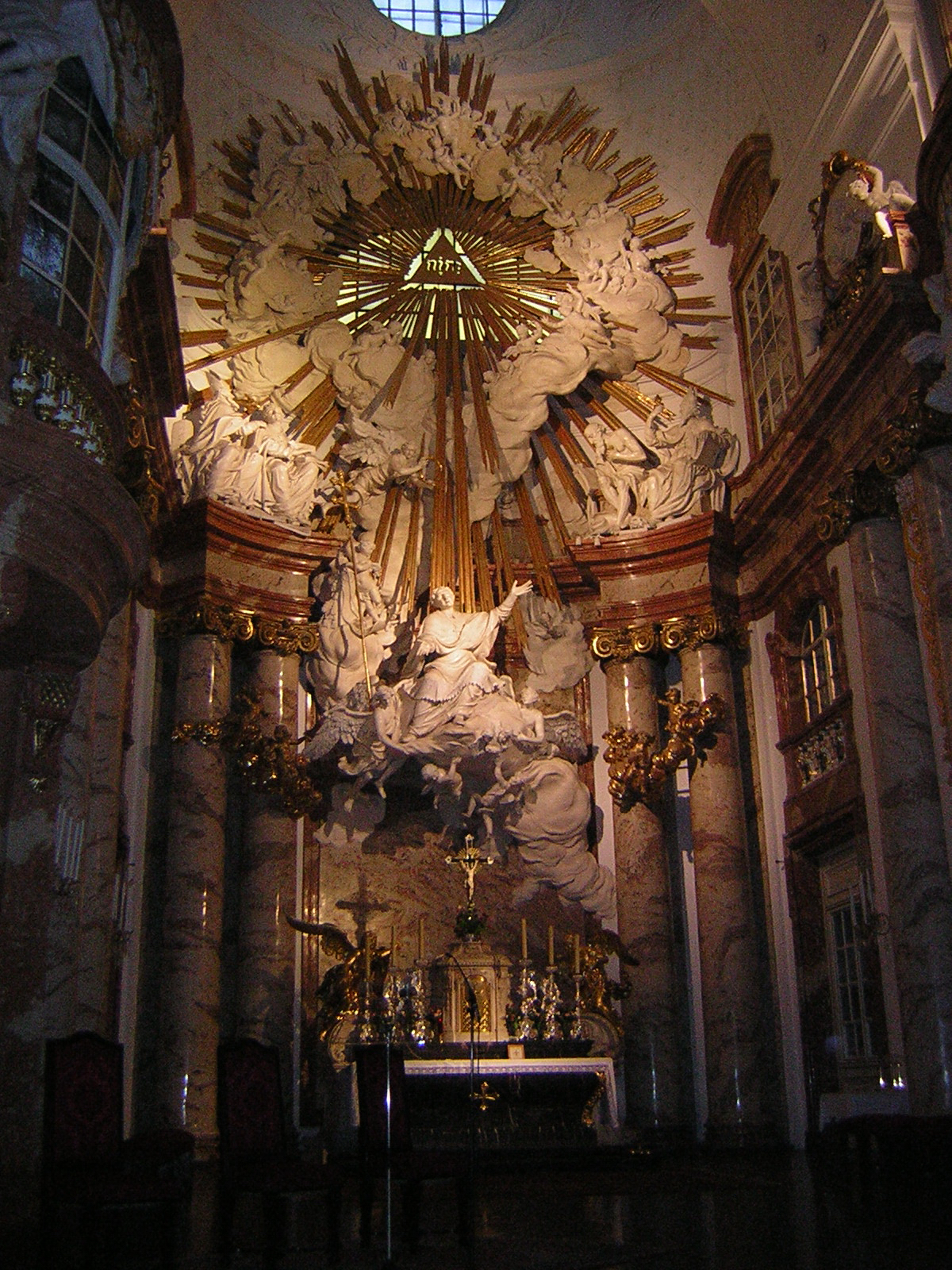 Vín: Karlskirche - Vienna | Secret World Trip Planner