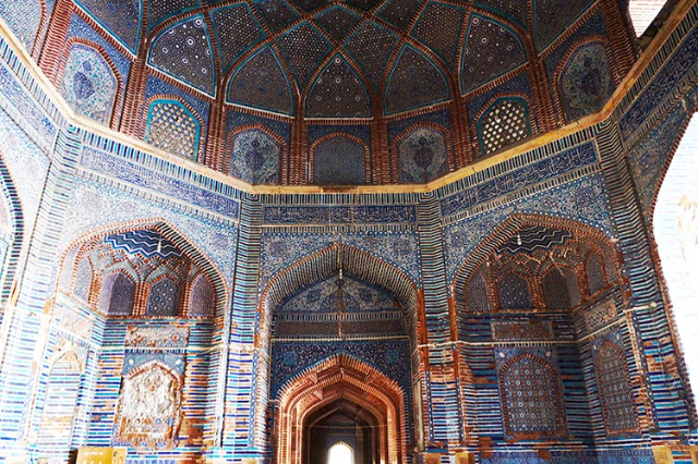 The Shah Jahan Mosque - Thatta | Secret World Trip Planner